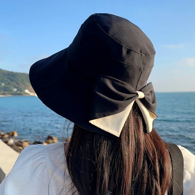 Icone™ ElegantHat 1+1 GRATIS: Bred Brätte Med Elegant Slipsstil Hatt