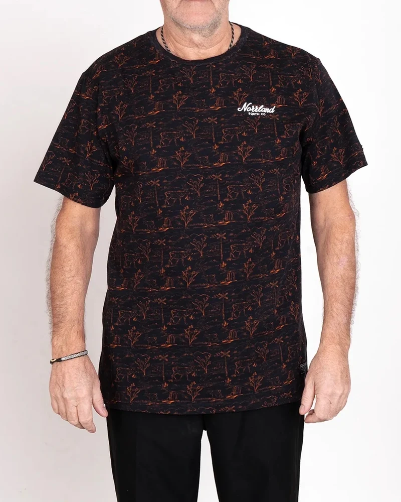 TGN Mini Script Fjälljock T-Shirt