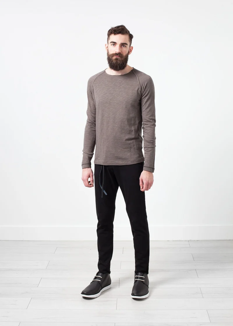 Daris Tee in Olive -UEB
