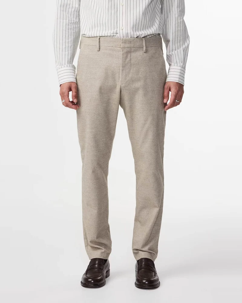 Theo 1067 Chinos