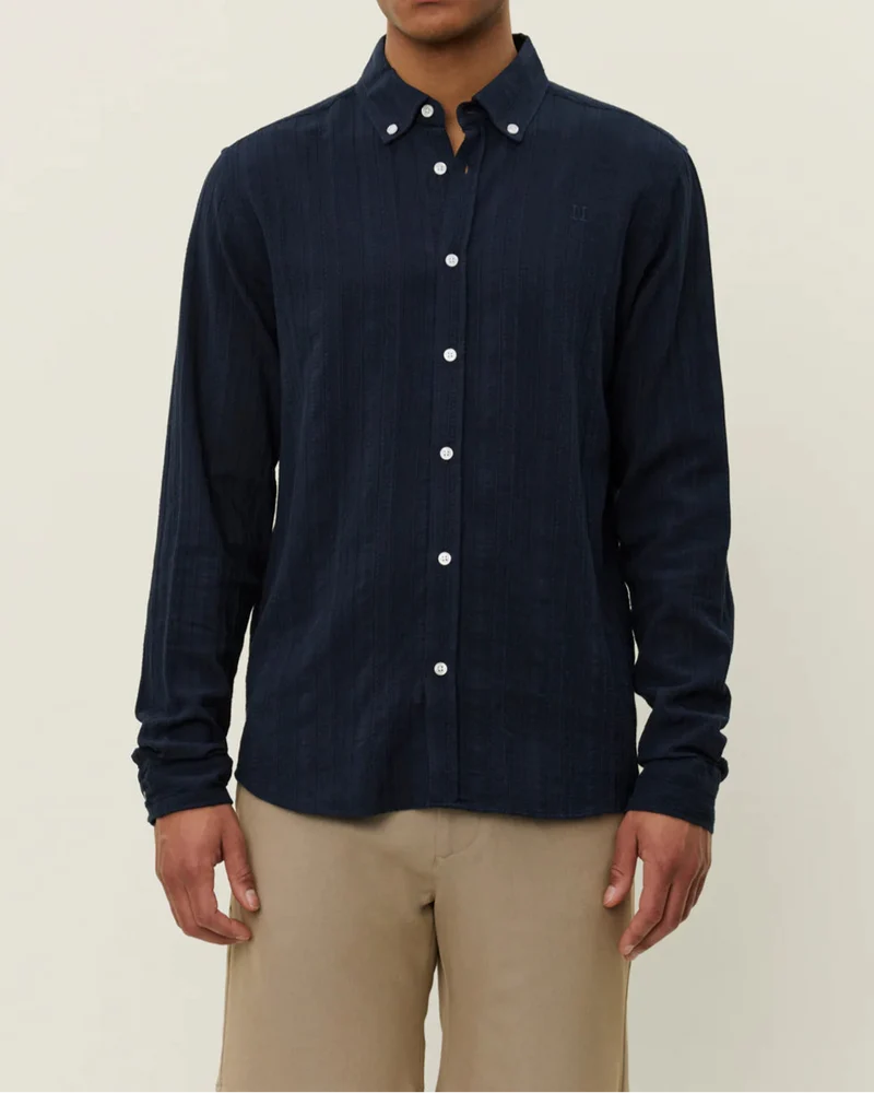 Konrad Stripe Structure Skjorta