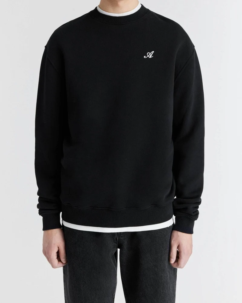 Signature Sweatshirt