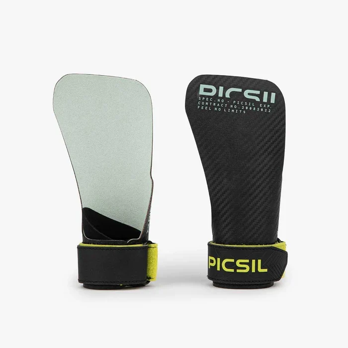 Picsil Hawk Grips (Moonless)