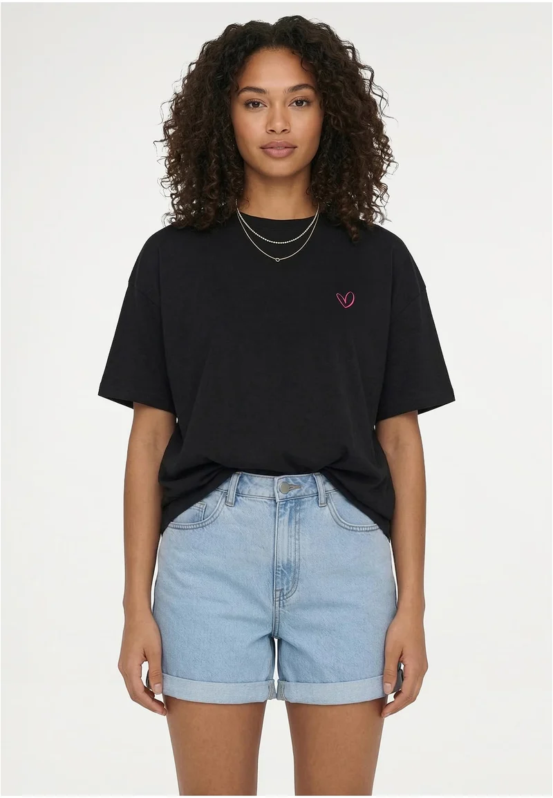 UC Urban Classics Rainbow Heart Logo Loose Tee