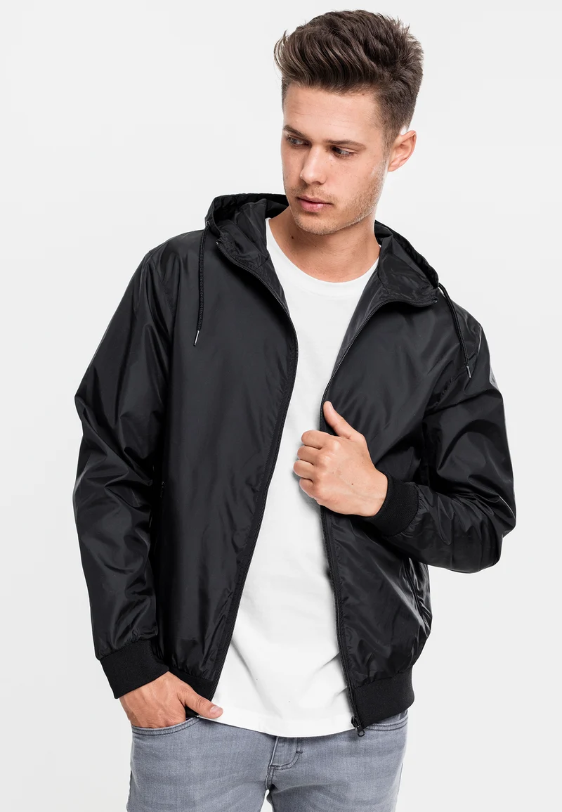 UC Windbreaker M BLACK