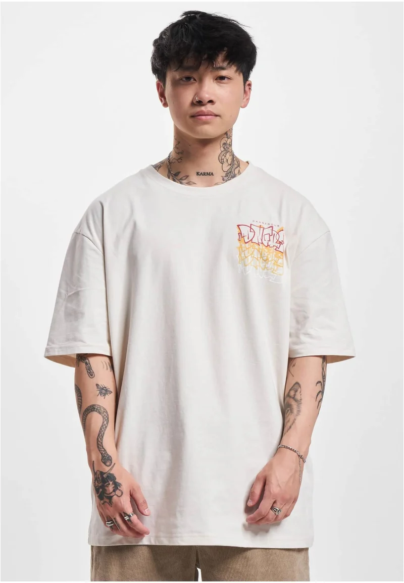 DNGRS Tshirt Wallarts