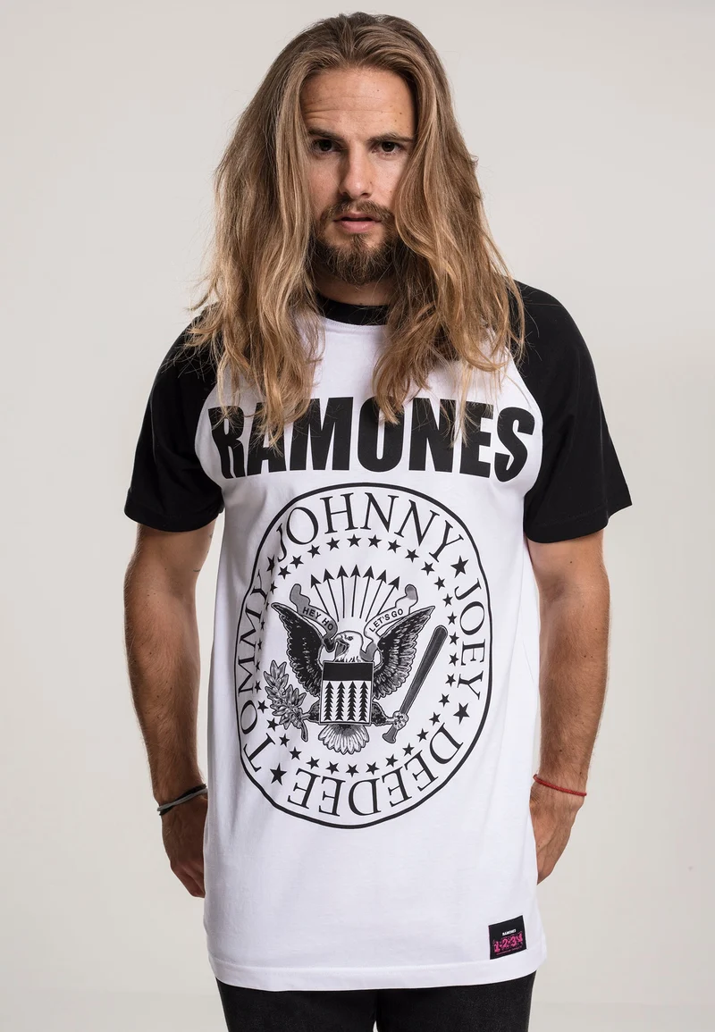 MC Ramones Circle Raglan Tee