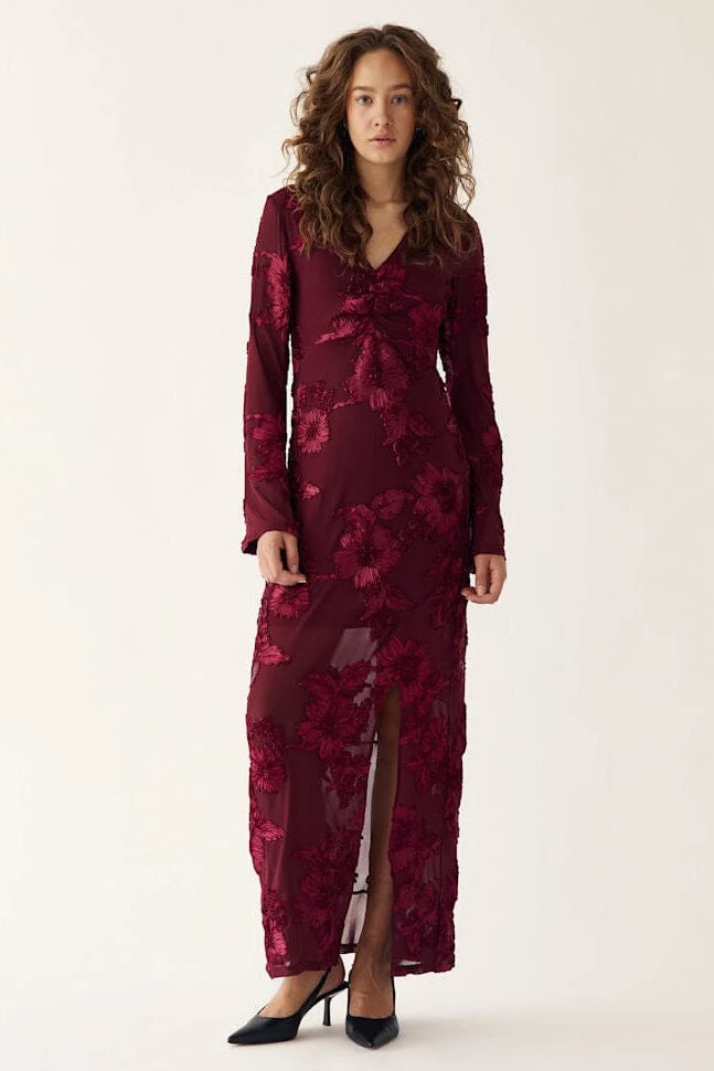 Noella - Kameyella C Dress 13500005 - 1393 - Winetasting