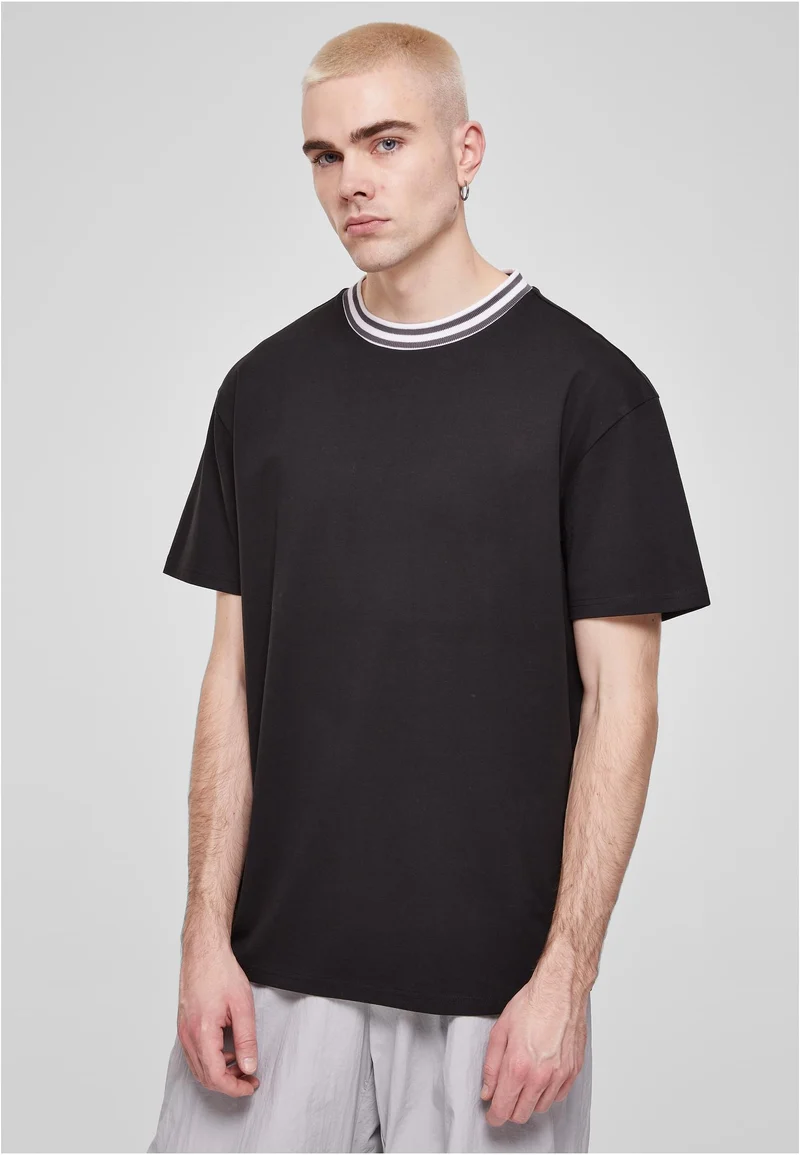 UC Kicker Tee