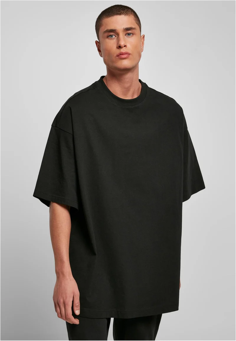 UC Huge Tee