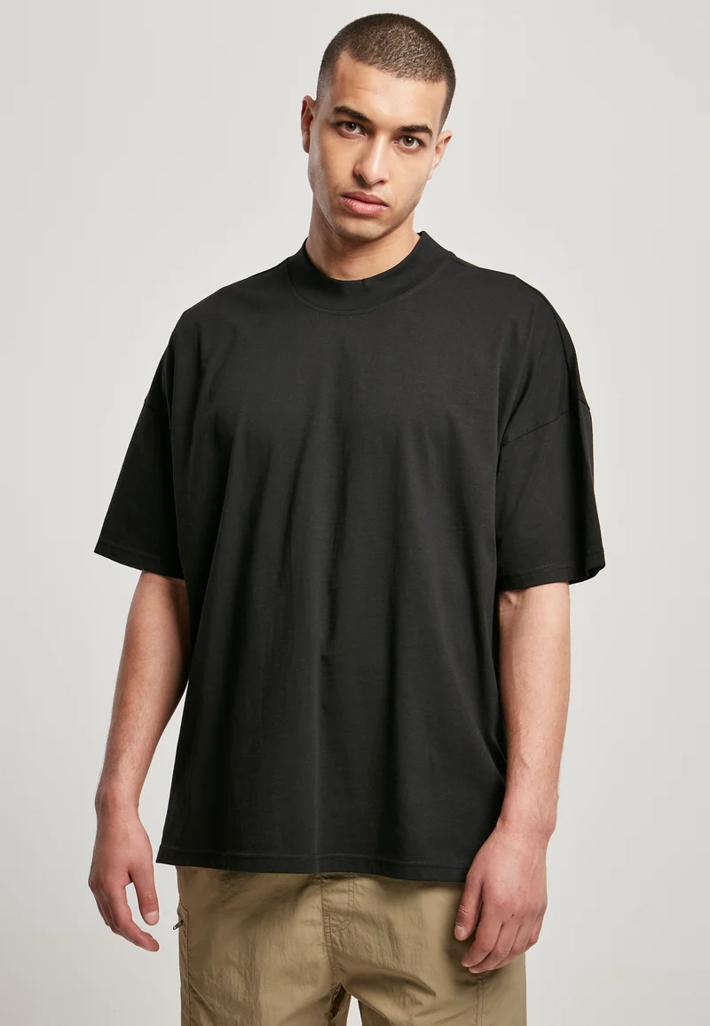 UC Oversized Mock Neck Tee
