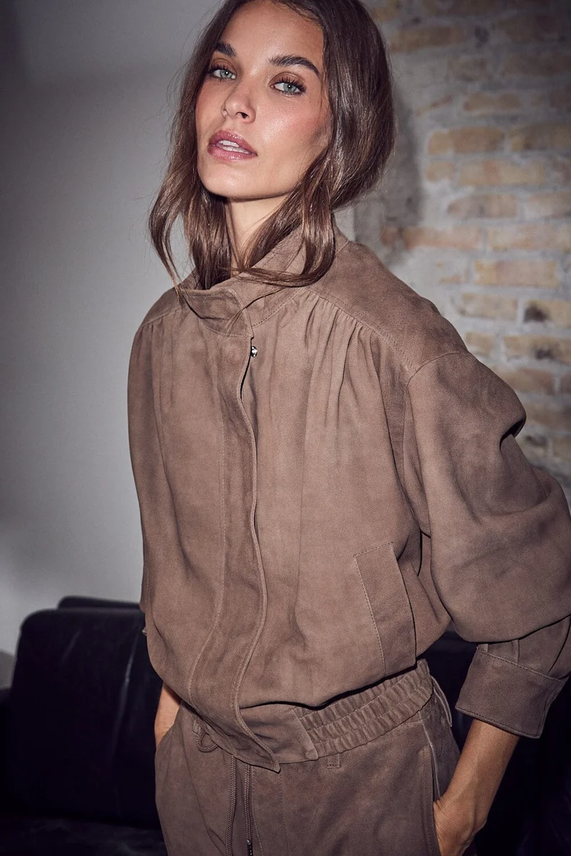 Haute L'Amitié - Suede Gather Crop Jacket HL10821 - Walnut