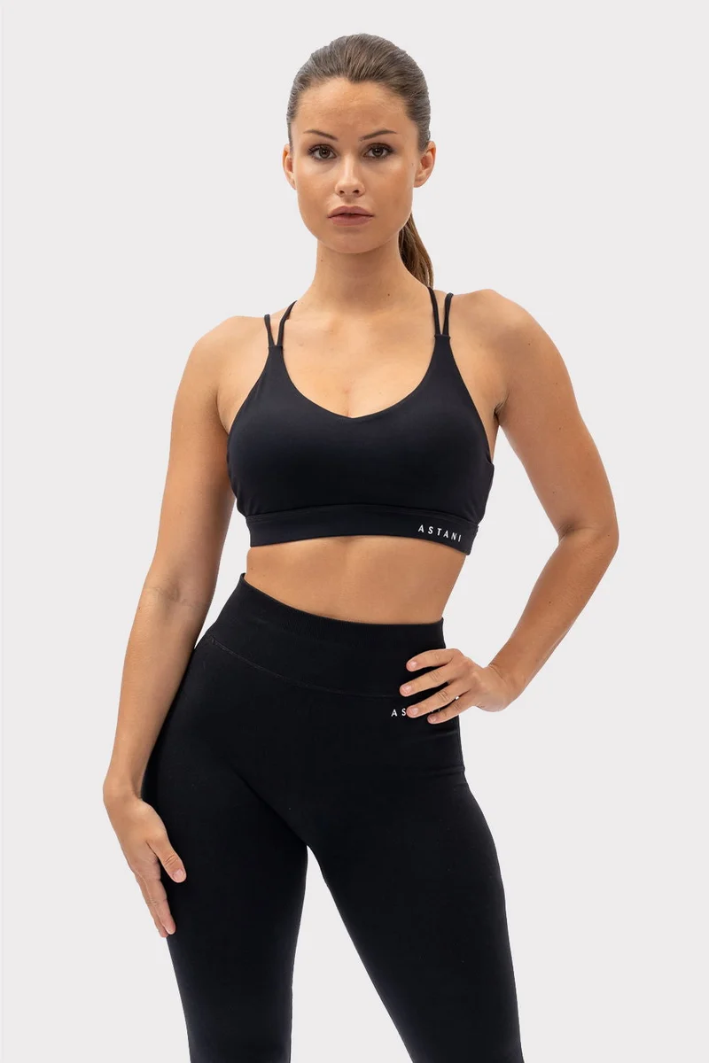A EUPHORIA Top - Black