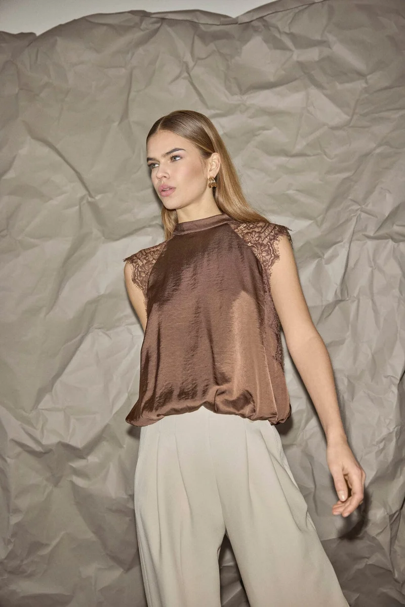 Co´Couture - Iduncc Lace Ballon Top 45185 - 145 - Dark Brown