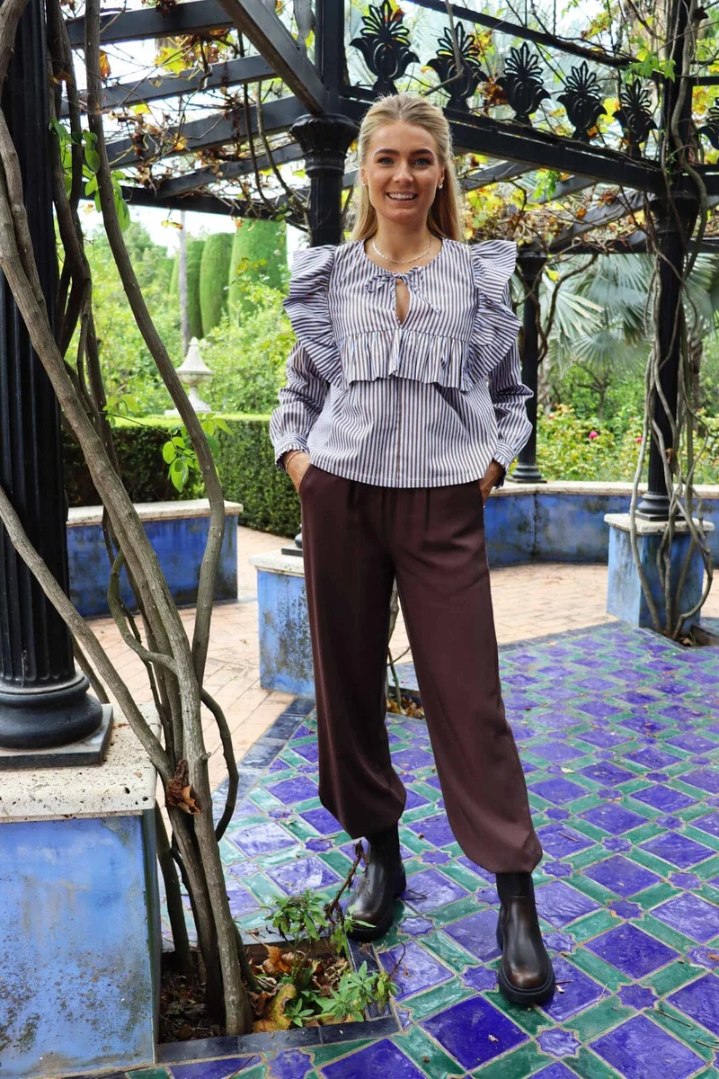 Liberte - Heather-Ls-Tie-Blouse 22165 - Brown Blue Stripe
