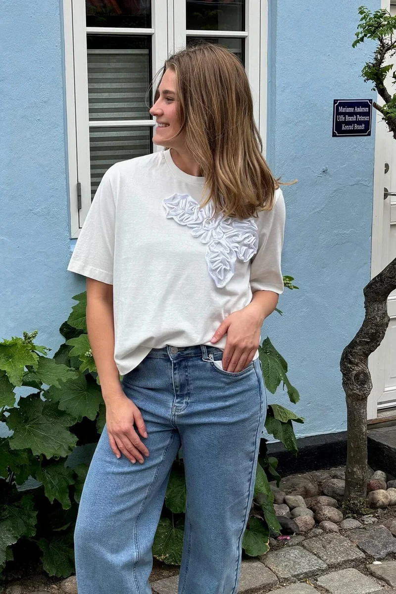 YAS - Yasvisely Ss Tee - 4929740 Star White