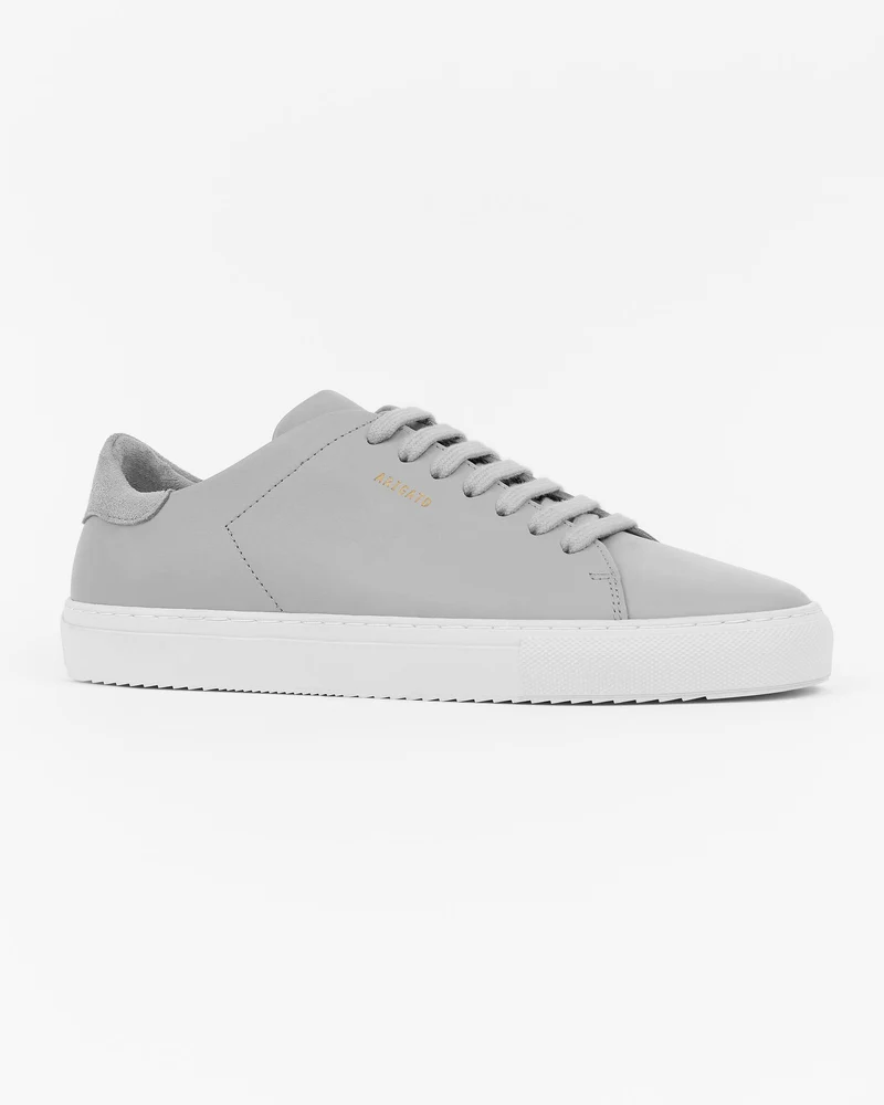 Clean 90 Sneakers