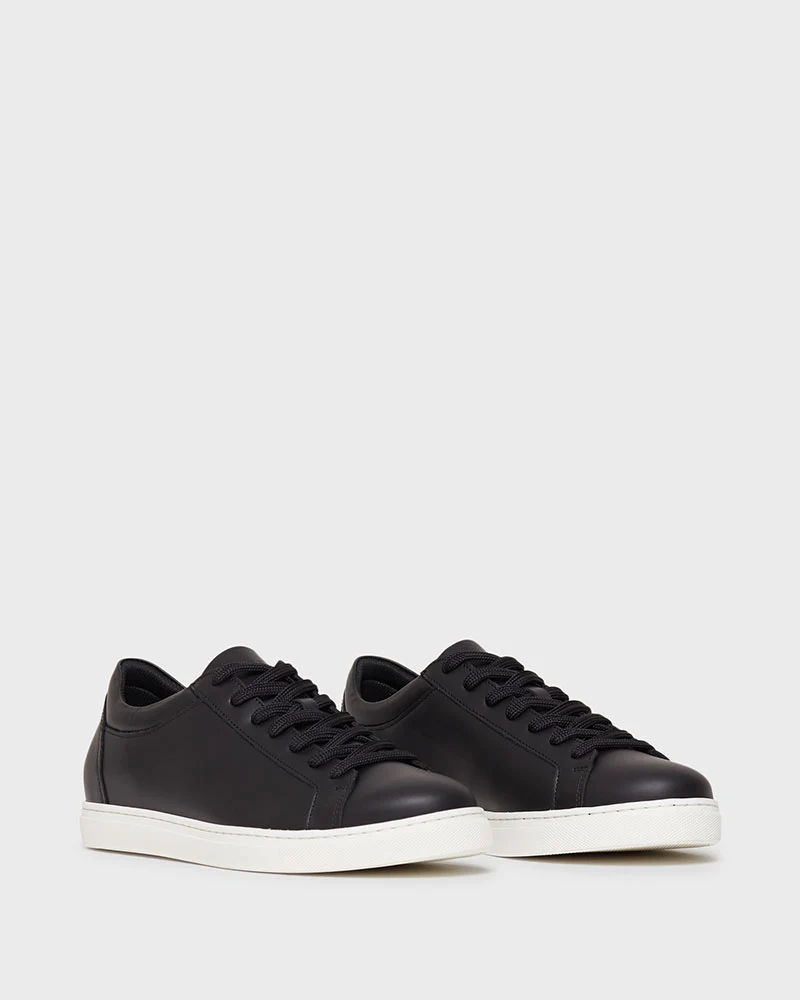 Evan Sneakers